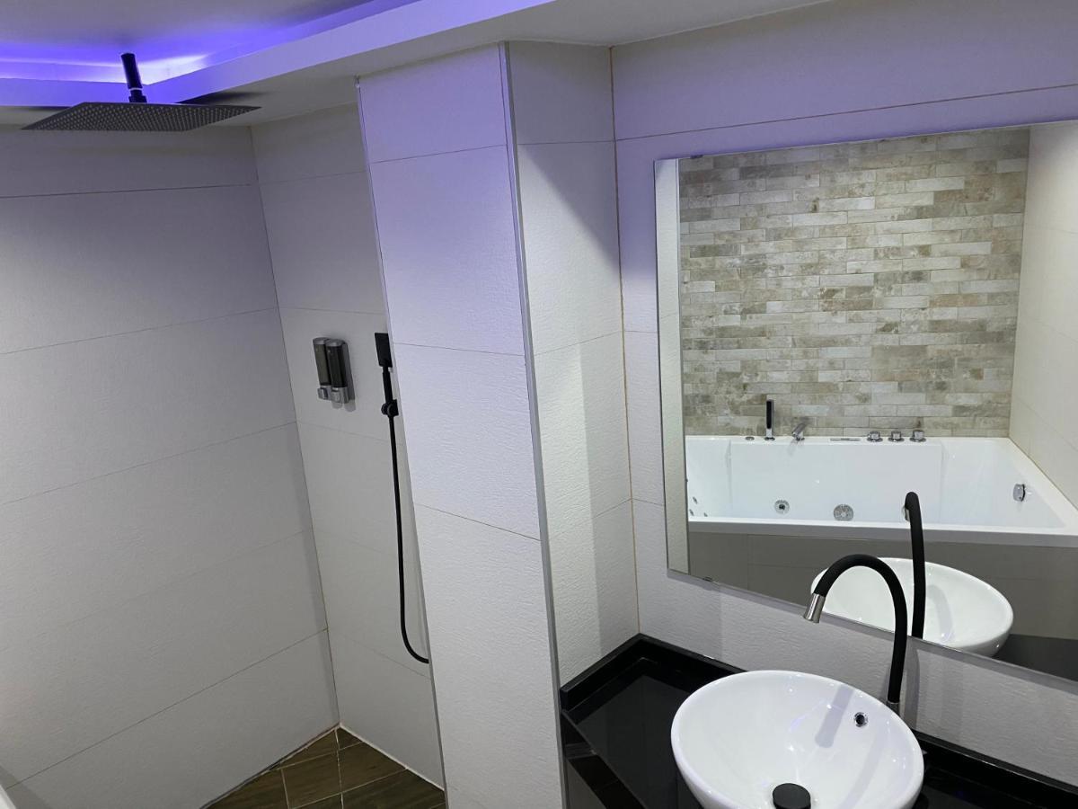 Apartamentos Las 7 Esencias Лінарес Екстер'єр фото